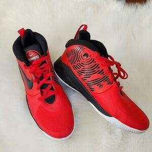 Nike Teamhustle Sneackers , 7Y